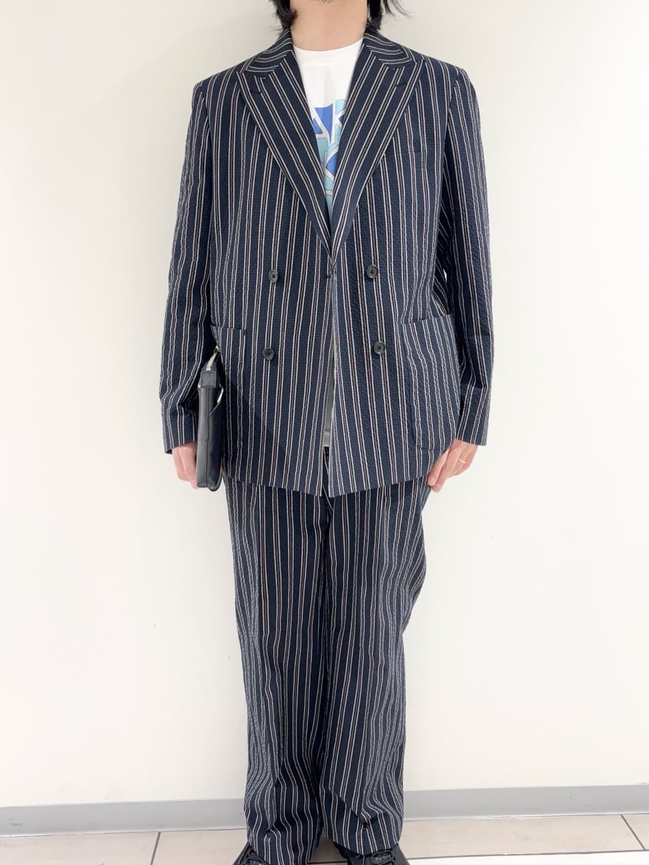 及川さんの「TAKEO KIKUCHI｜【BOWLER HAT LABEL】サッカーストライプ ダブルジャケット」を使ったコーディネート