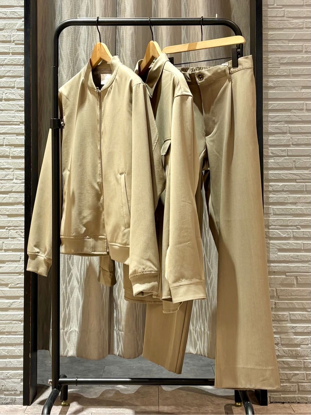 Pーyamaさんの「THE SHOP TK｜FLEX LINE  カバーオール　ストレッチ/防シワ/マシンウォッシャブル/セットアップ可」を使ったコーディネート