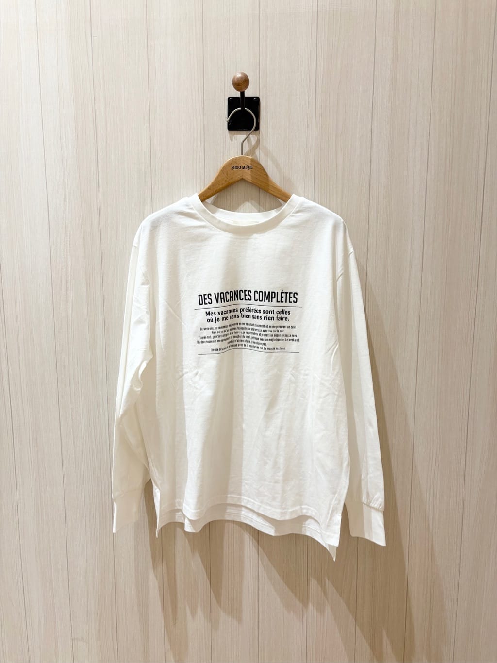 みきさんの「SHOO･LA･RUE｜【S-LL/セットアップ可/イージーケア/UV】オンにもオフにも 軽やかシングルジャケット」を使ったコーディネート