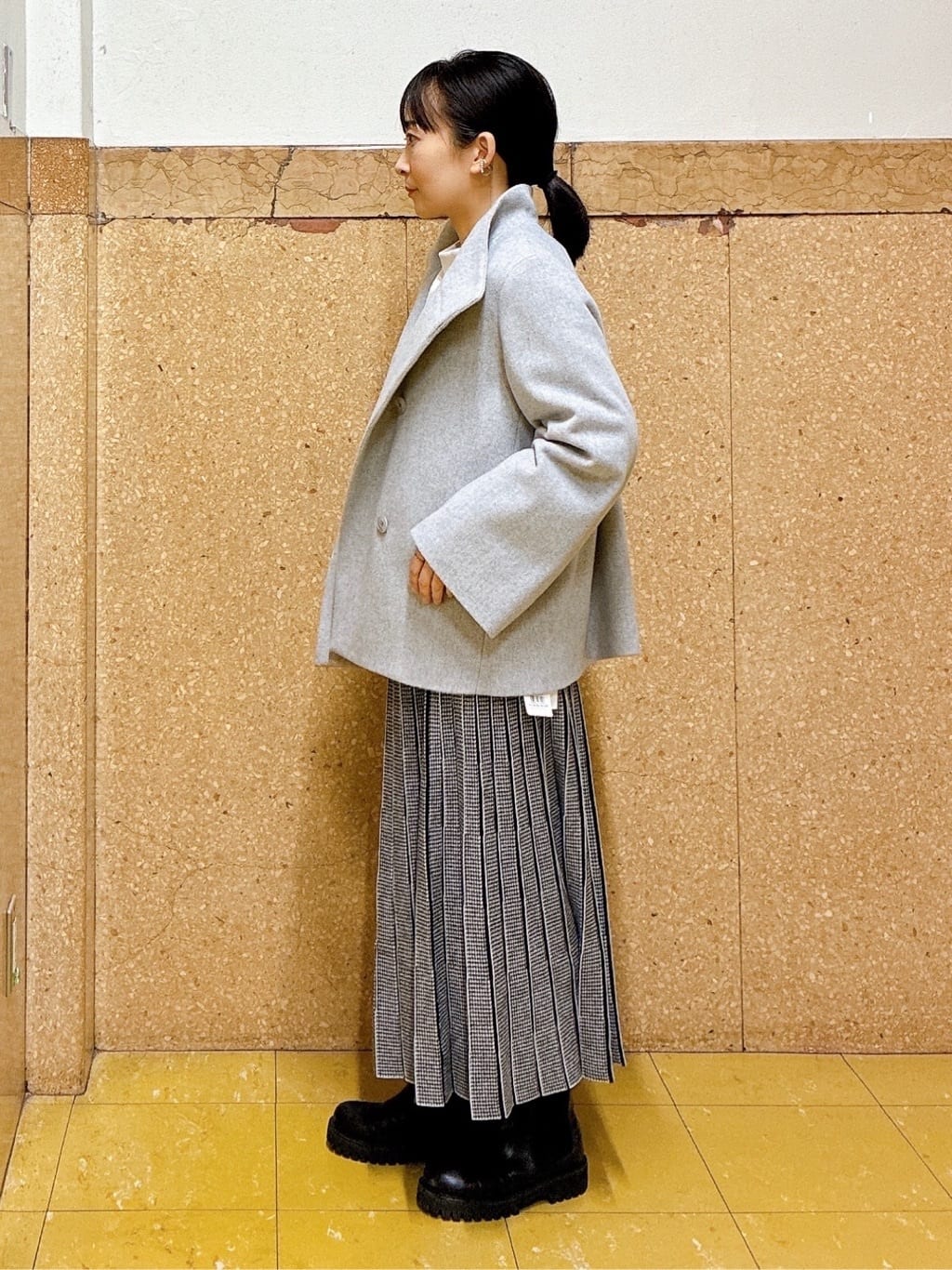 hattoriさんの「INDIVI｜【洗える／SETUP可能】ジャカードニット プリーツスカート」を使ったコーディネート