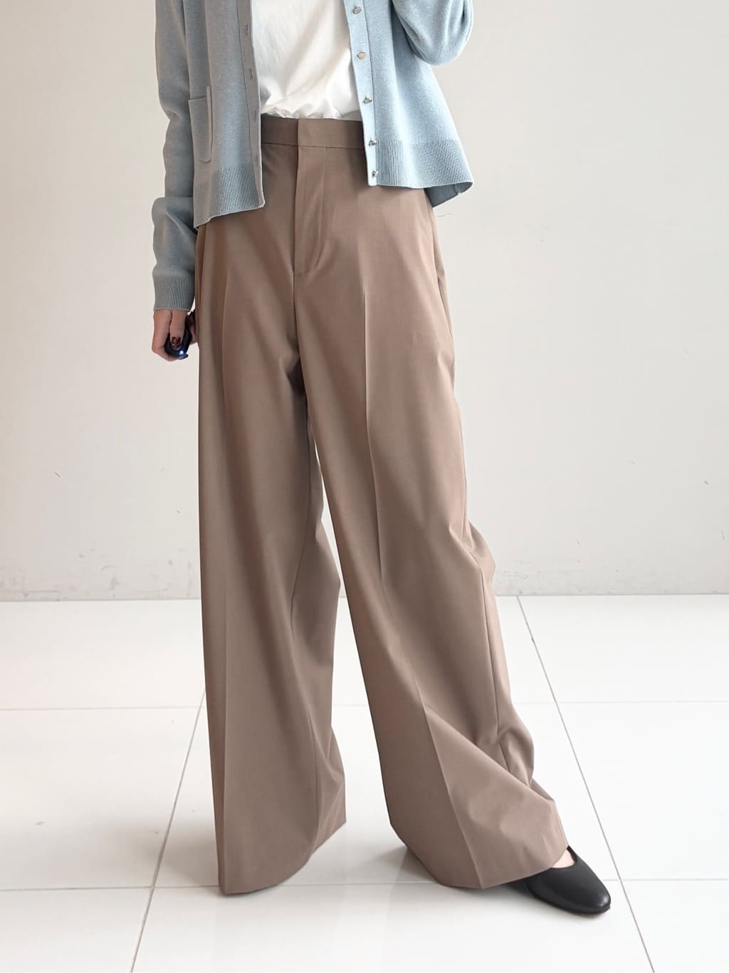 清水夏姫さんの「DRESSTERIOR｜◆ウォッシャブルコットンカシミヤカーディガン」を使ったコーディネート
