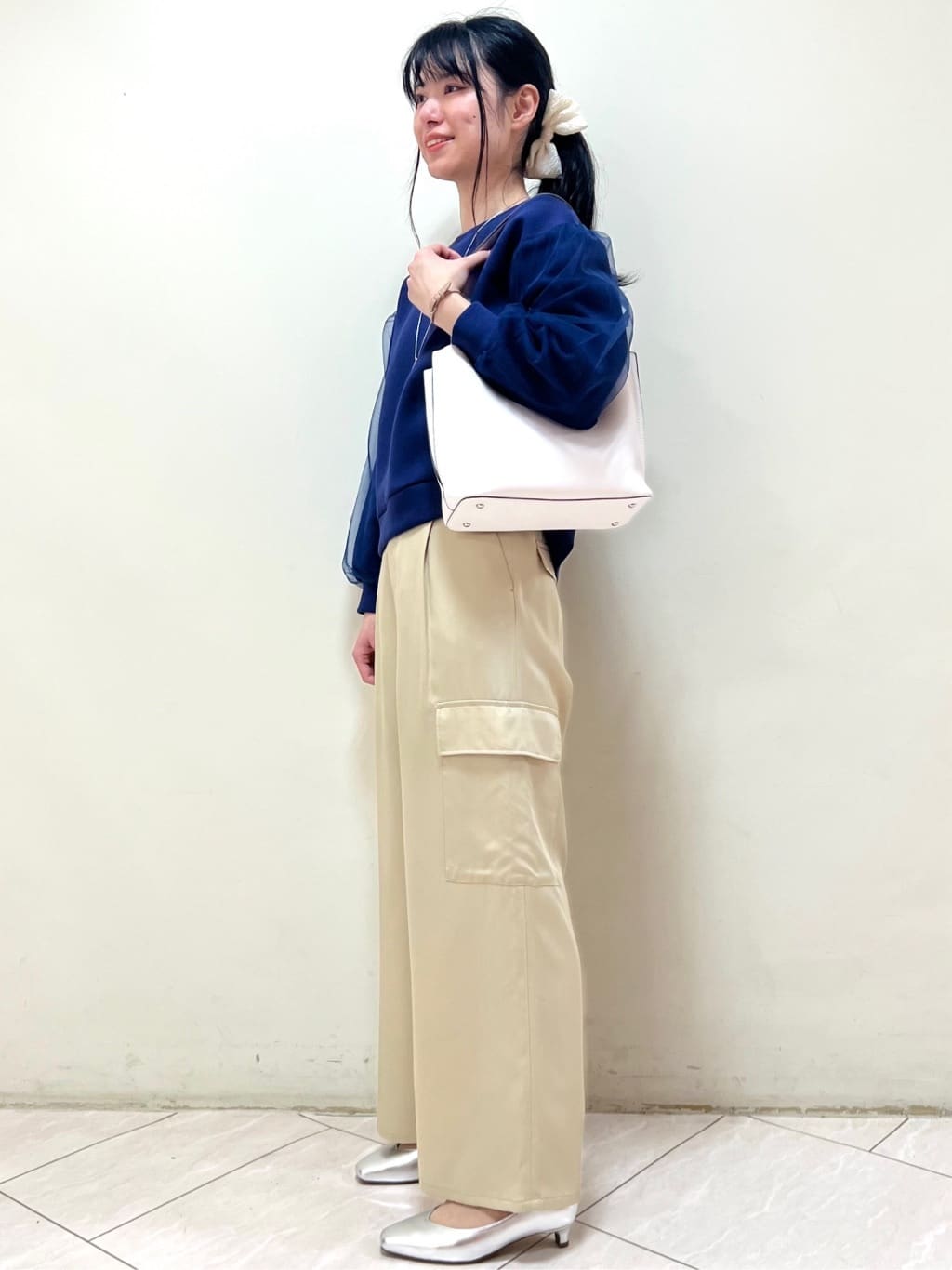 yanaさんの「Reflect｜チュールレイヤードスリーブプルオーバー」を使ったコーディネート