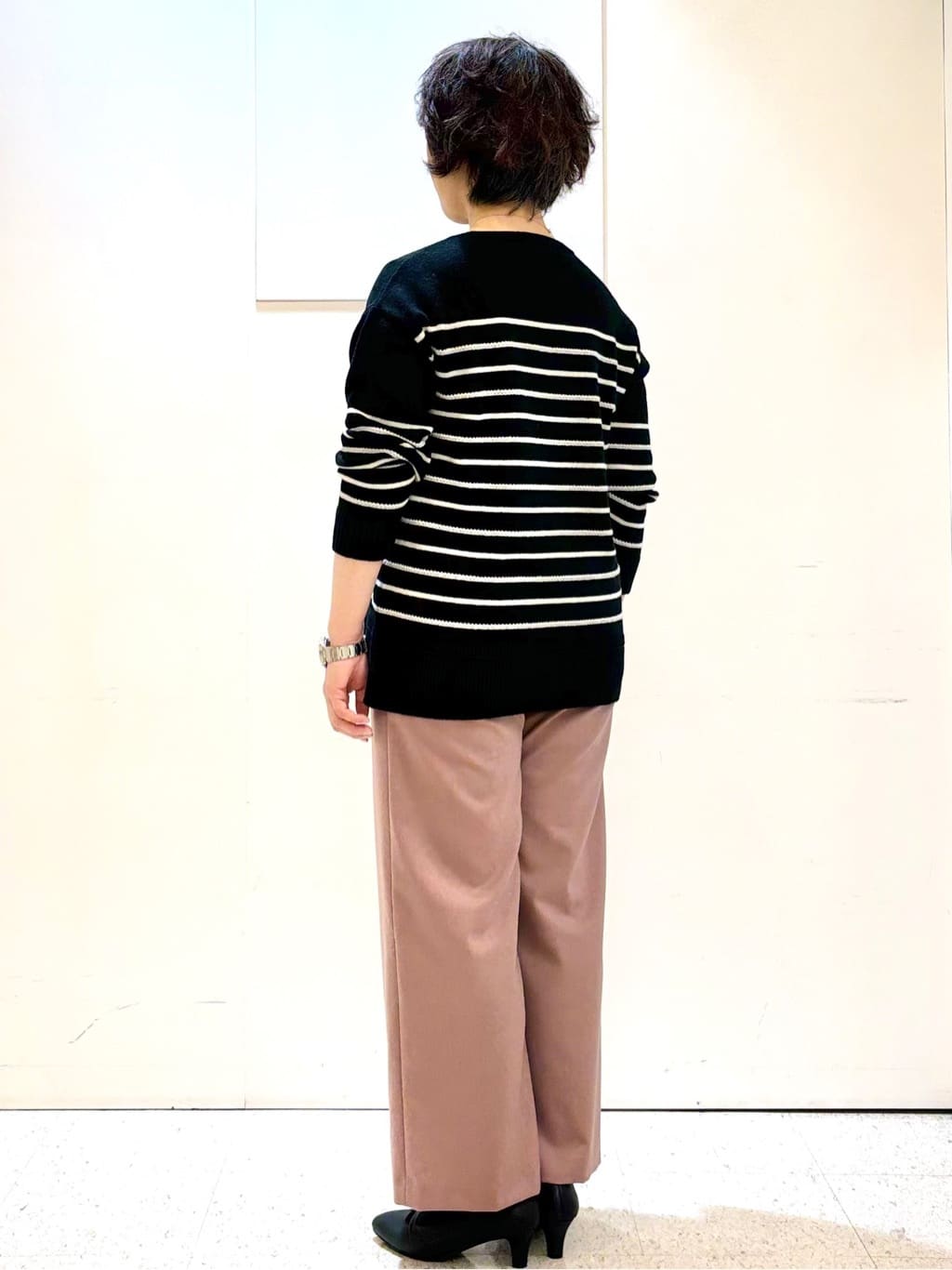 ヤスコさんの「Reflect｜【すっきりシルエット】ワイドクロップドパンツ」を使ったコーディネート