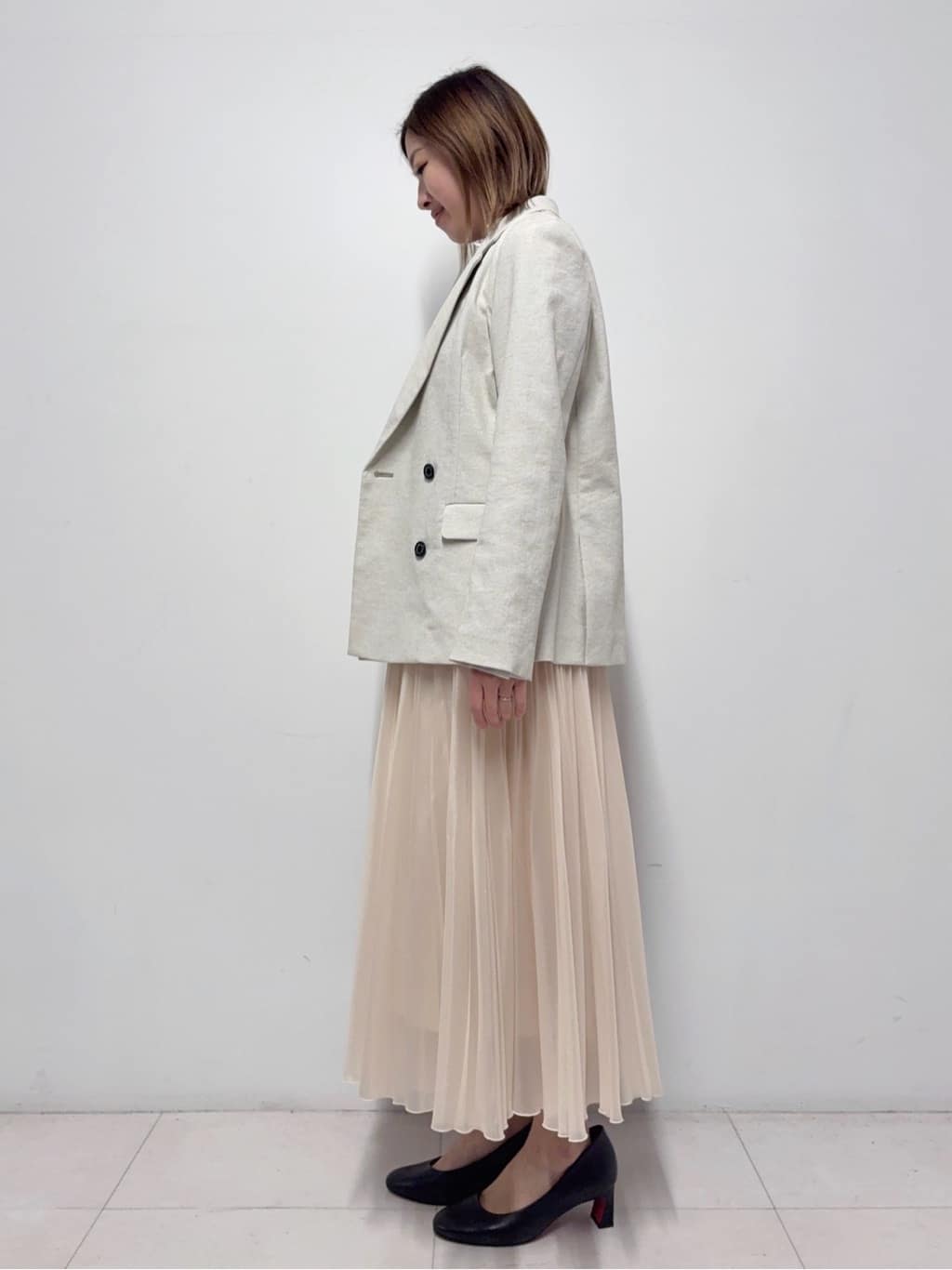 Nishijimaさんの「DRESSTERIOR｜【セットアップ可/吸水速乾/ウォッシャブル】リネンブレンドオックスダブルジャケット」を使ったコーディネート