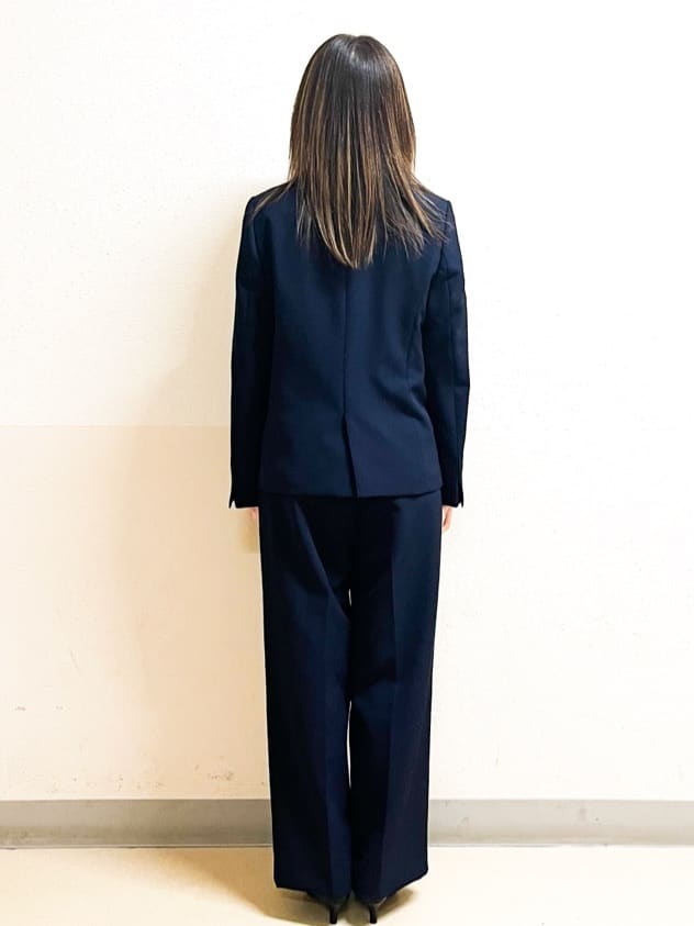 yukariさんの「OPAQUE.CLIP｜《通勤／セットアップ対応》 Vネックジャケット／ダブルクロス【洗濯機OK】」を使ったコーディネート