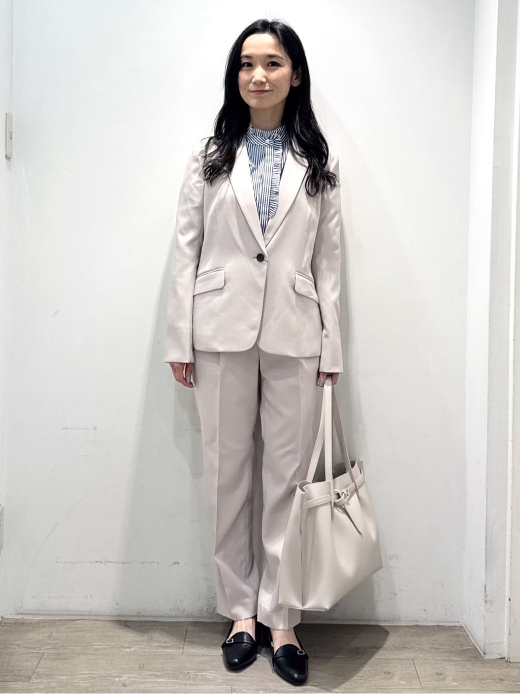 yuicciさんの「OPAQUE.CLIP｜ストレッチテーラードジャケット／セットアップ対応【洗濯機OK】」を使ったコーディネート