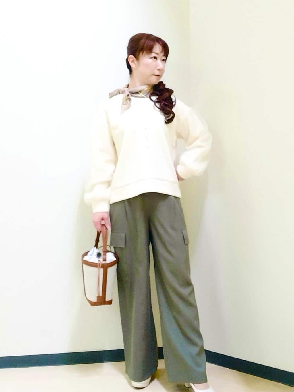 花さんの「Reflect｜チュールレイヤードスリーブプルオーバー」を使ったコーディネート