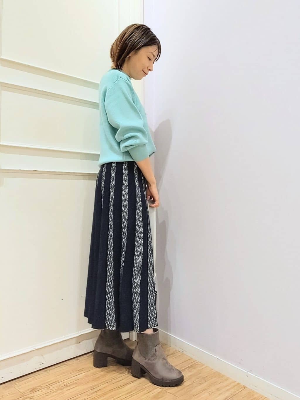 miomioさんの「SHOO･LA･RUE｜【毛玉になりにくい/洗濯機可/S-LL】お袖パールの上品ニット」を使ったコーディネート