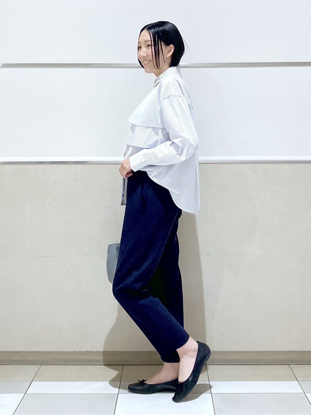 eriko さんの「Dessin｜【洗える】フリルシャツブラウス」を使ったコーディネート