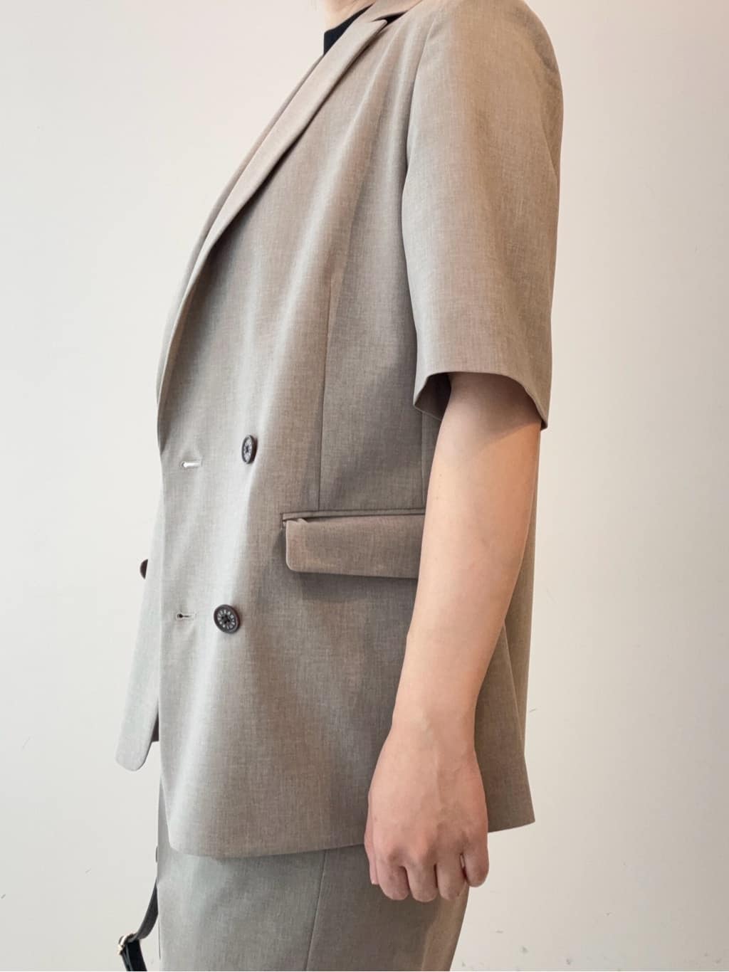 BUNさんの「DRESSTERIOR｜【otonaMUSE5月号掲載/セットアップ可】ウォッシャブルイージーサマージャケット」を使ったコーディネート
