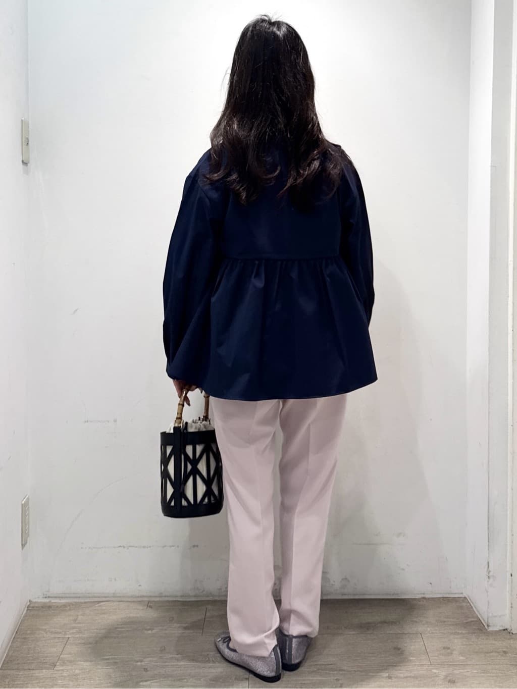 yuicciさんの「OPAQUE.CLIP｜撥水ノーカラーペプラムブルゾン【洗濯機OK／抗ピル】」を使ったコーディネート