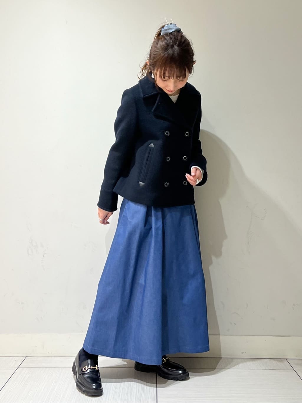 じゅんさんの「DRESSTERIOR｜【接触冷感/吸水速乾】クールタッチ デニムライク タックスカート」を使ったコーディネート