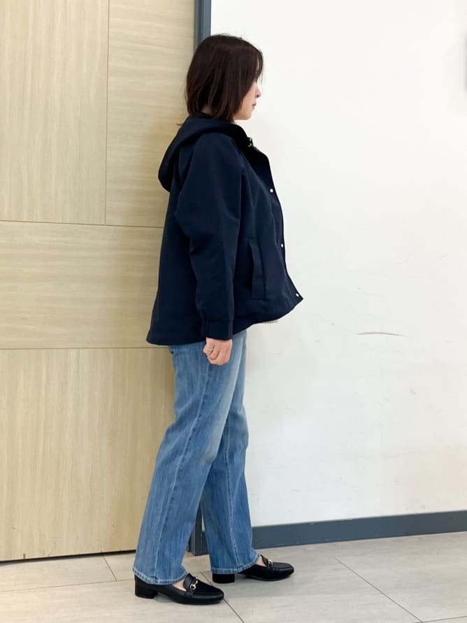 YOさんの「grove｜【撥水】きれいめに着こなせるマウンテンパーカ」を使ったコーディネート