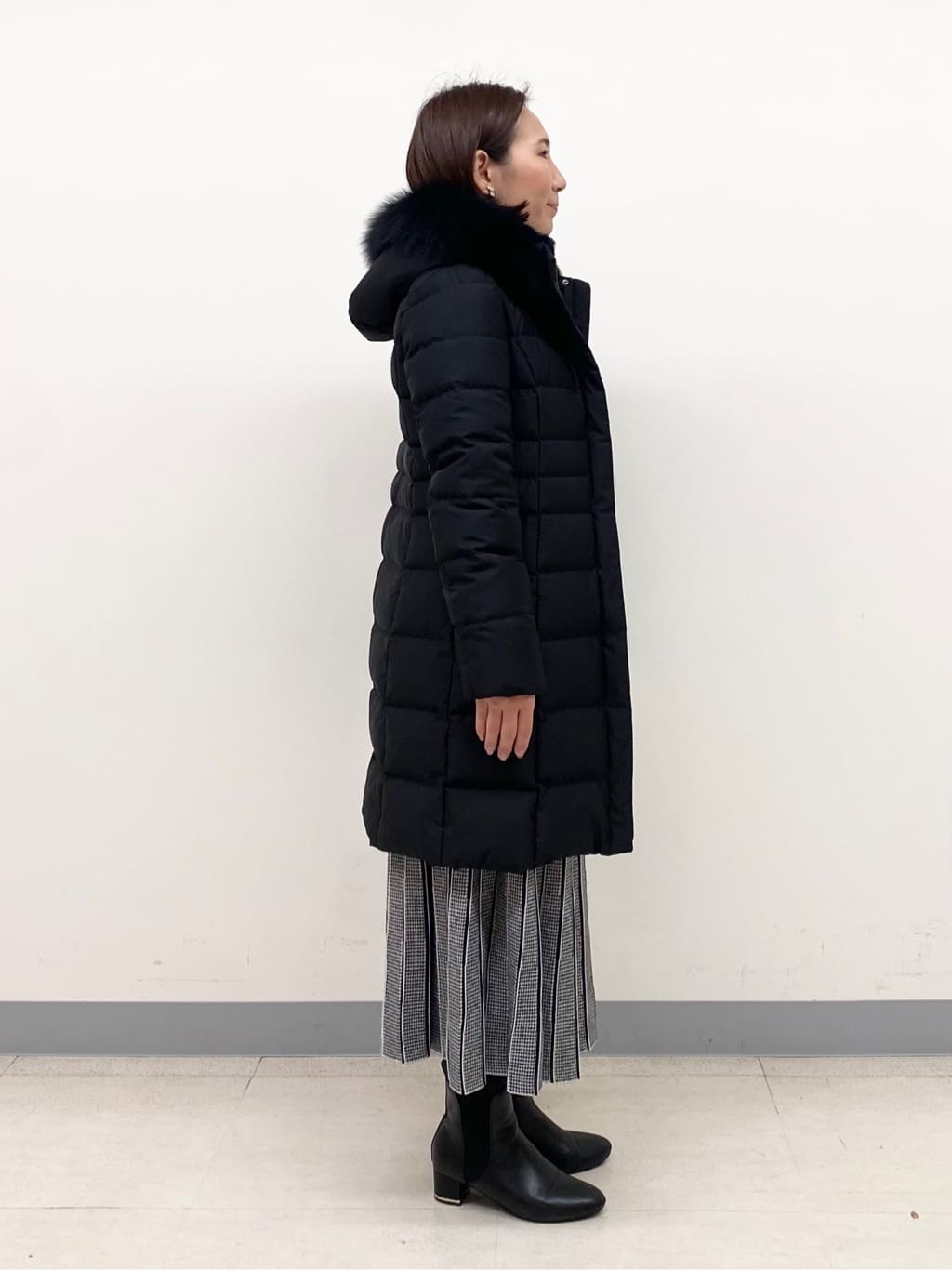 YUKARIさんの「INDIVI｜【名品／撥水／抗菌防臭】ロング丈リサイクルダウンコート」を使ったコーディネート