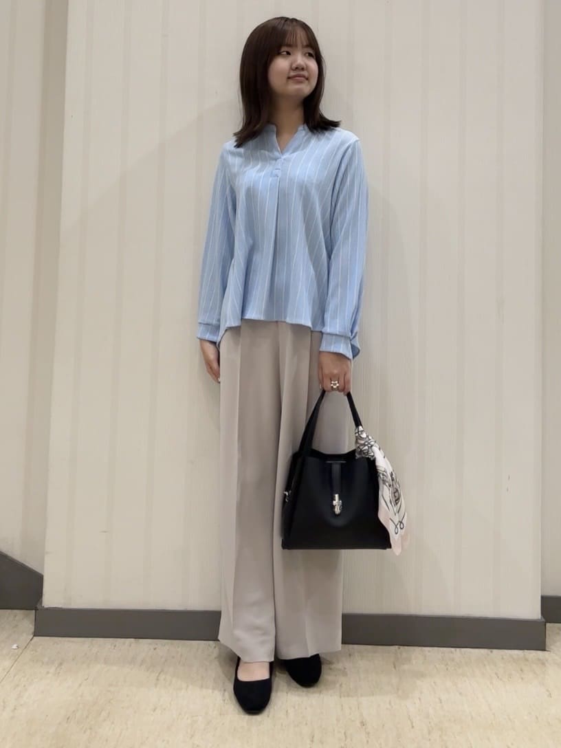 ちひさんの「INDIVI｜【洗える／UVケア／SETUP可】着る日傘ワイドパンツ」を使ったコーディネート
