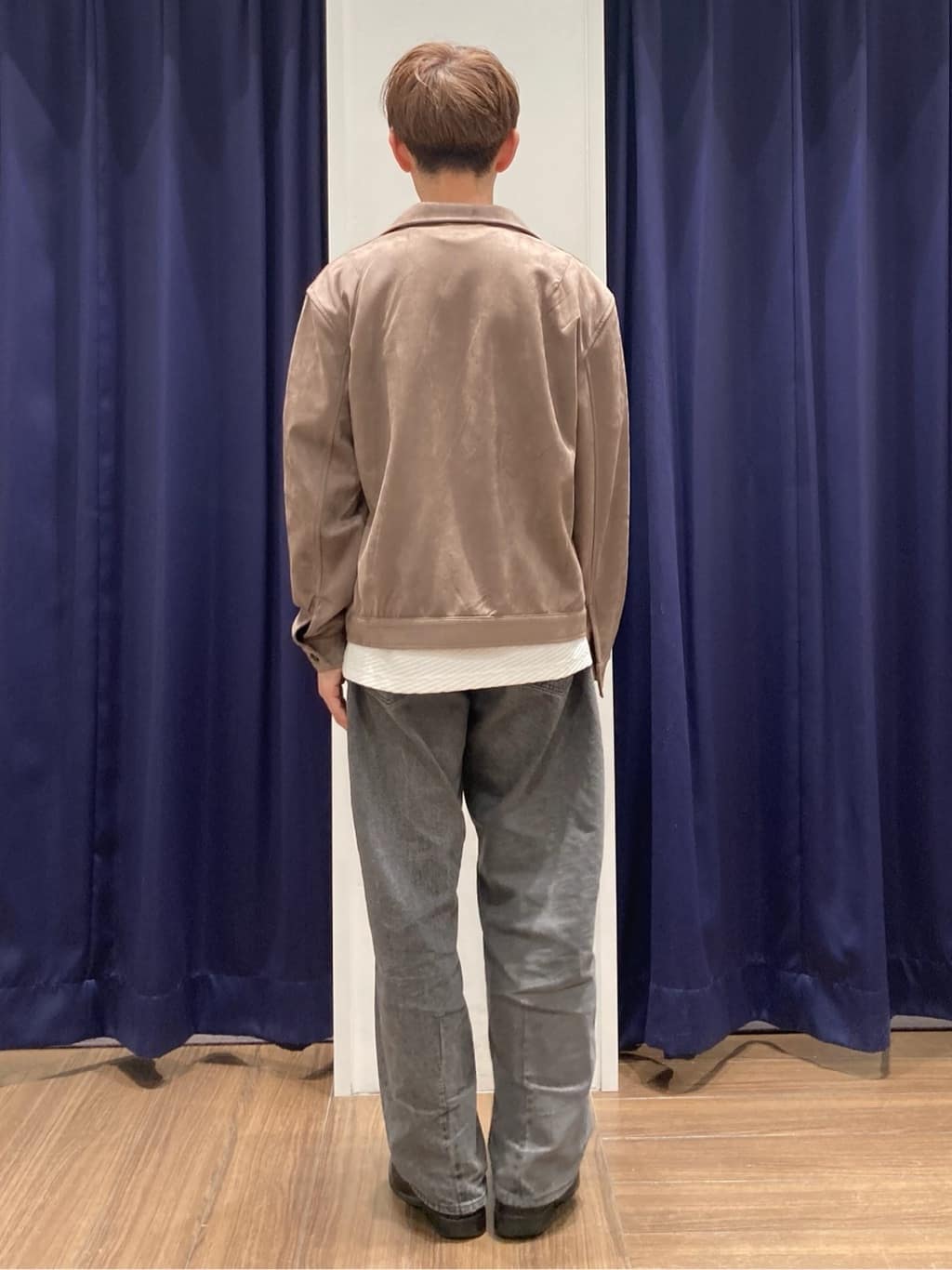 つーじーさんの「THE SHOP TK｜【カジュアルすぎないキレイめTシャツ】ハニカム リンクス半袖Tシャツ 洗濯機OK」を使ったコーディネート