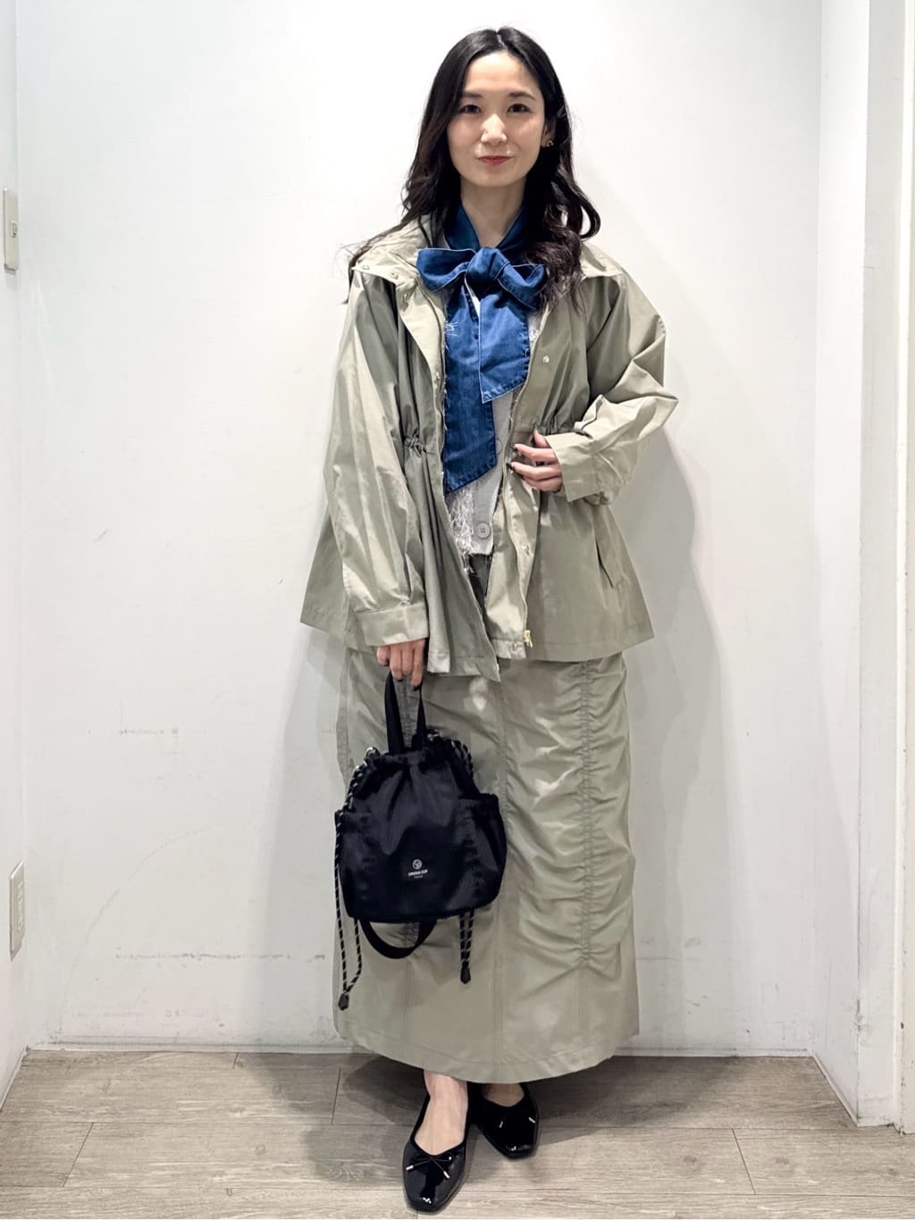 yuicciさんの「OPAQUE.CLIP｜フリンジニットベスト【洗濯機OK】」を使ったコーディネート