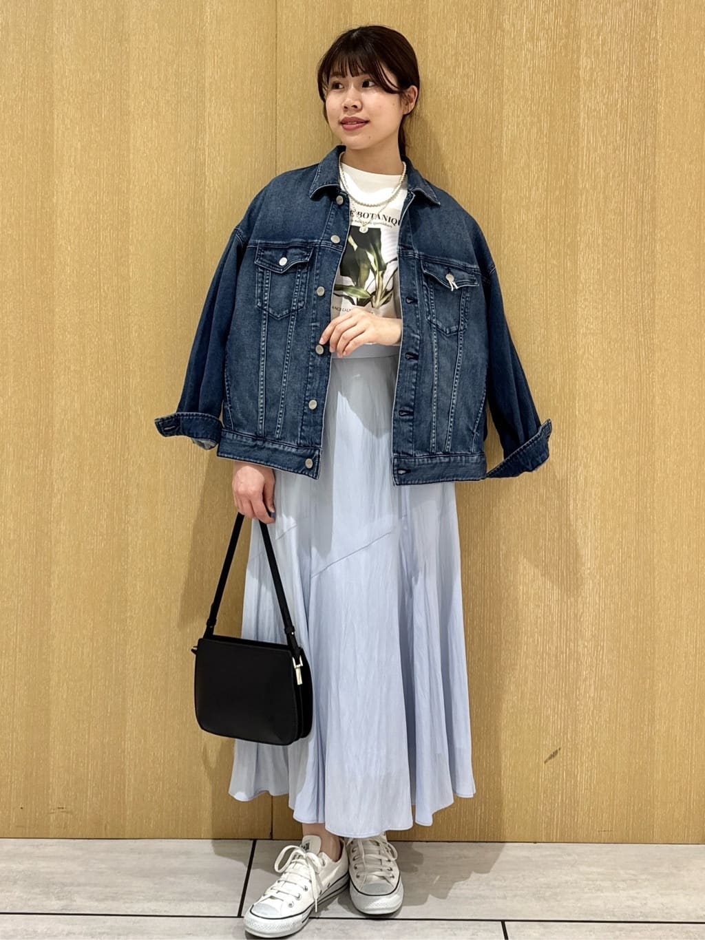 nanaさんの「UNTITLED｜【Healthy DENIM】別注Bran／デニムジャケット」を使ったコーディネート