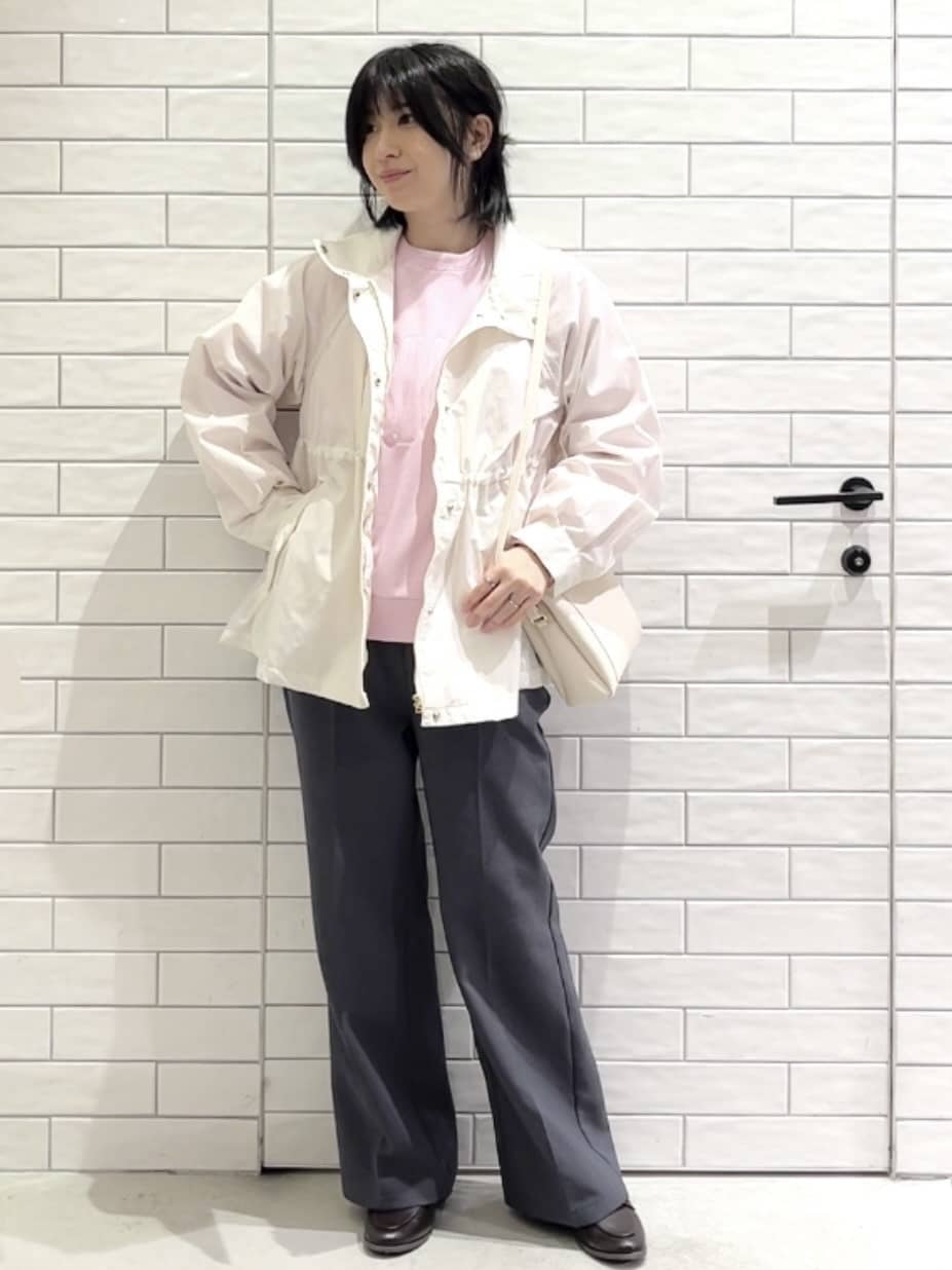 しおりさんの「OPAQUE.CLIP｜撥水スタンドZIPブルゾン【洗濯機OK／UVケア／花粉対応】」を使ったコーディネート