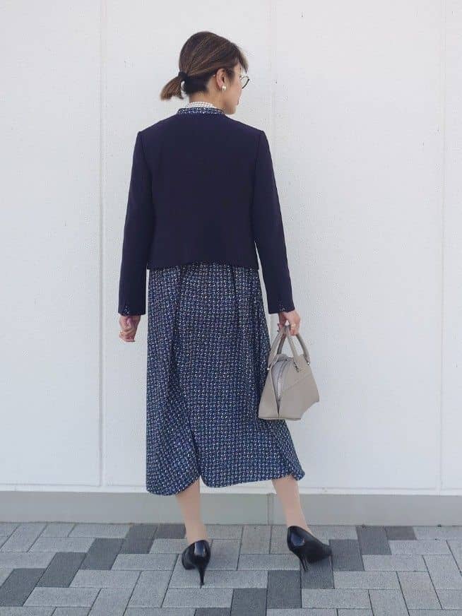 MUTSUKOさんの「UNTITLED｜【洗える/きれいめ】クラシカルツイードワンピース」を使ったコーディネート