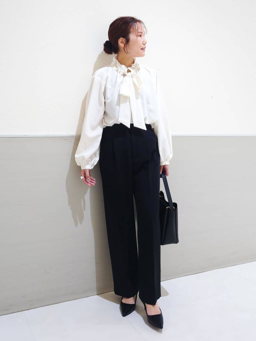 maruさんの「THE SHOP TK｜【フォーマルにもカジュアルにも】ツイードジレ」を使ったコーディネート