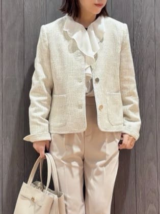 meiさんの「SHOO･LA･RUE｜【S-3L】オンとオフで印象が変わる ライトツイードジャケット」を使ったコーディネート