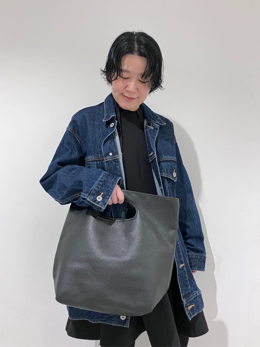 Cさんの「HIROKO HAYASHI｜UNITO(ウニート) ハンドバッグ」を使ったコーディネート
