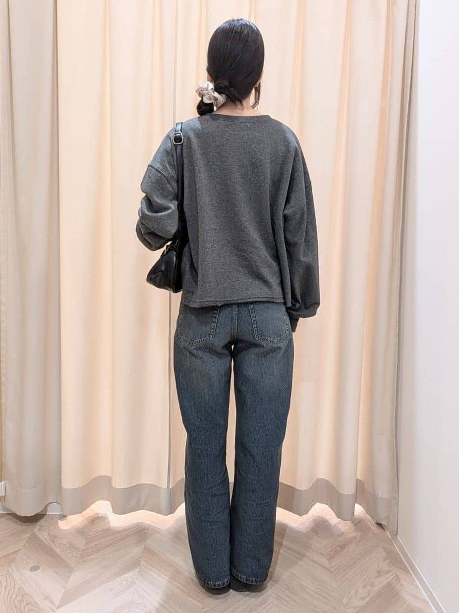 hinaさんの「SHOO･LA･RUE｜ベルトデザインショルダーバッグ」を使ったコーディネート