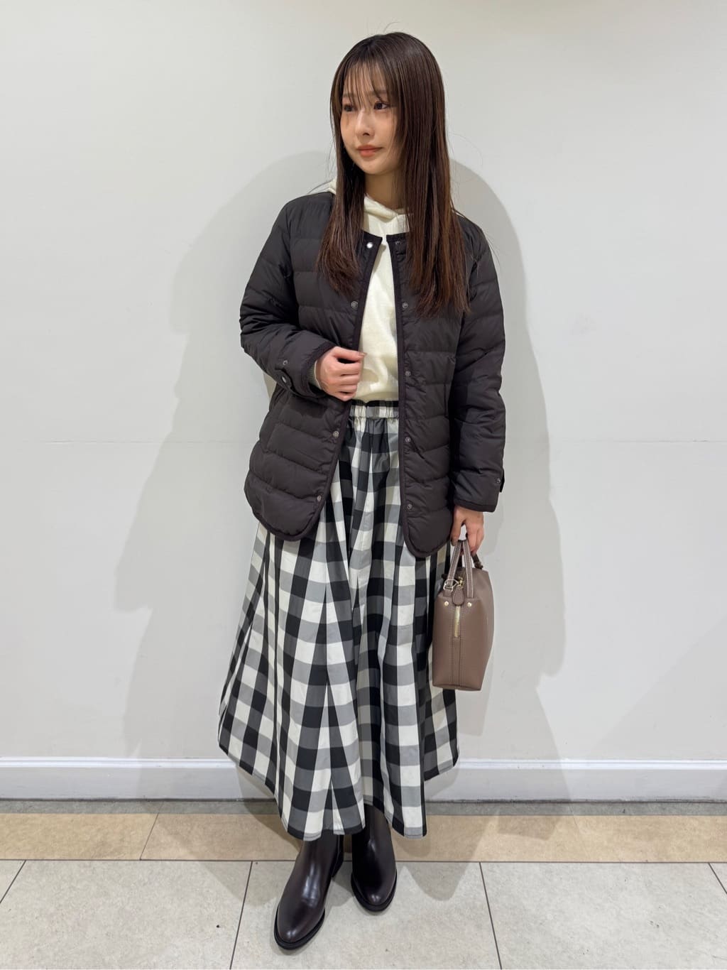 haruさんの「Dessin｜【撥水・2WAY】ミュラーダウンコートミドル丈」を使ったコーディネート