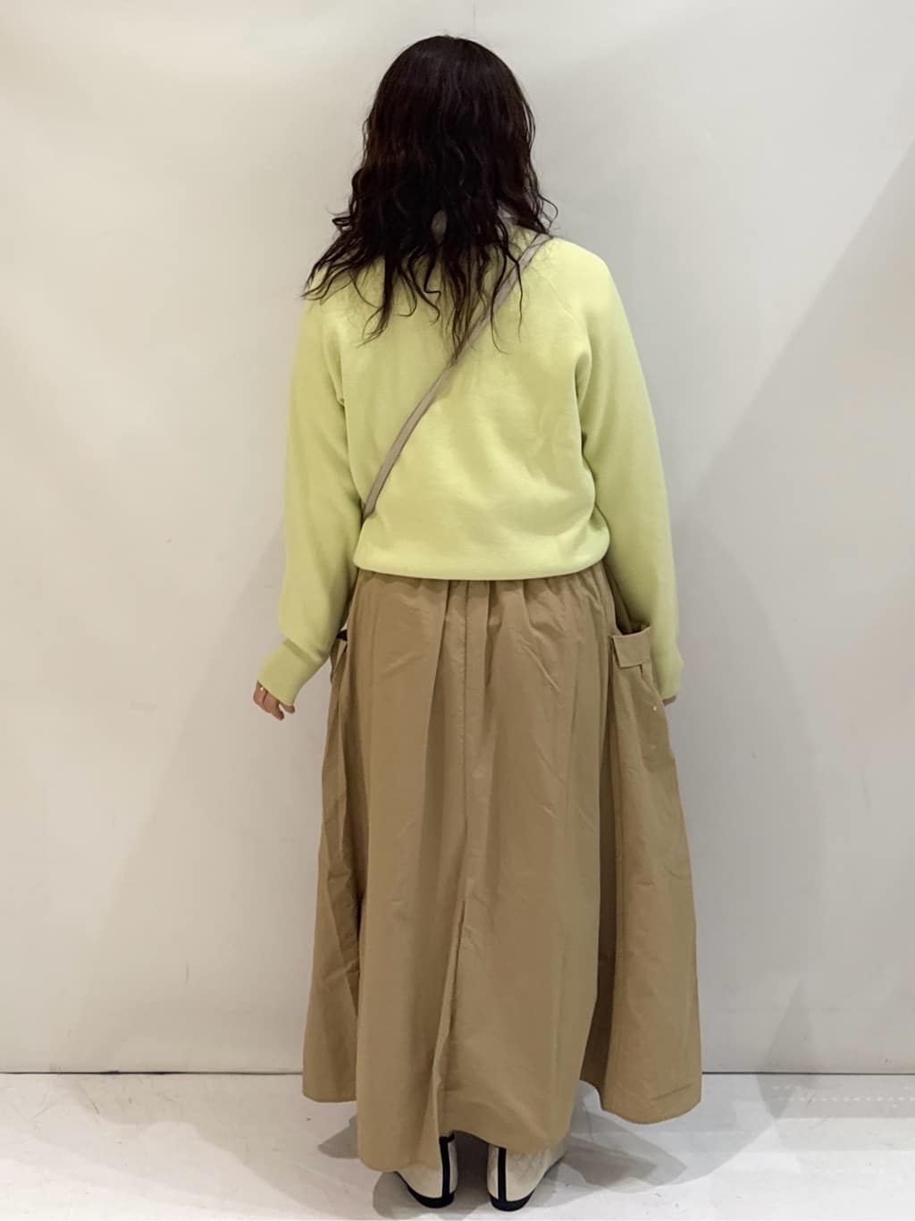 nakkoさんの「OPAQUE.CLIP｜スウェットライクニット【洗濯機OK】」を使ったコーディネート
