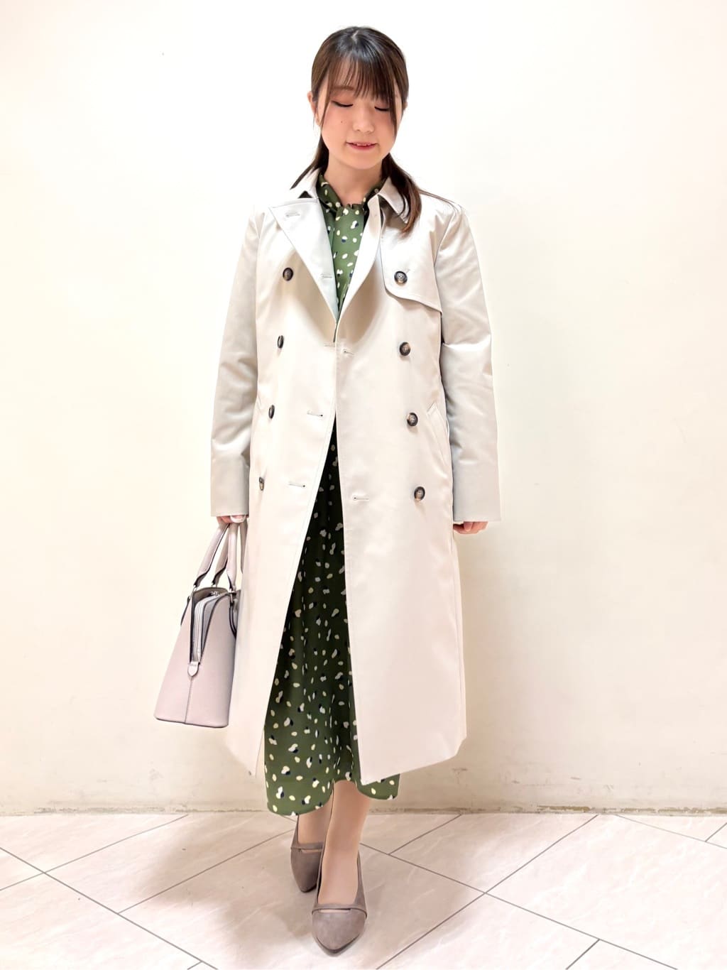 mikiさんの「Reflect｜【セレモニー／通勤／おでかけに◎】フラワープリントボウタイワンピース」を使ったコーディネート