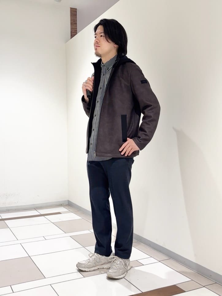 及川さんの「TAKEO KIKUCHI｜【JUST ONE LAYER】ダウンファブリック ジップアップ フード ブルゾン」を使ったコーディネート
