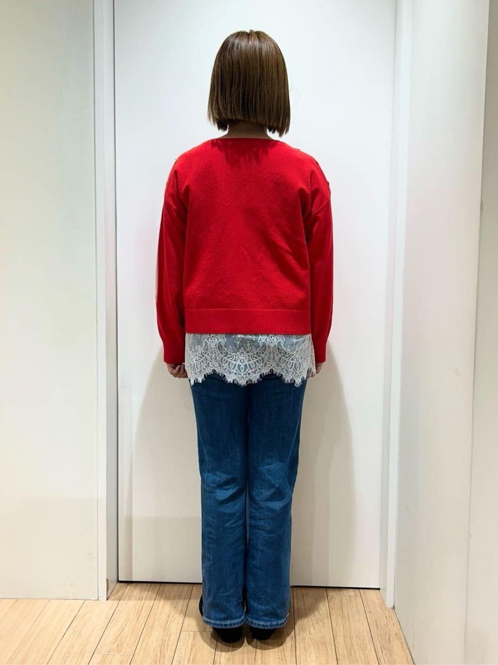 shihoさんの「grove｜【おうちで洗える】顔周りすっきり、ボートネックニット」を使ったコーディネート