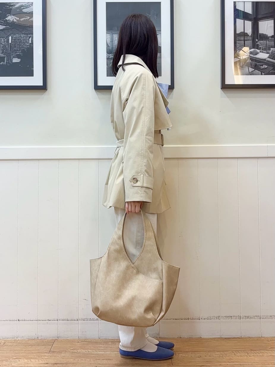 えぬさんの「SHOO･LA･RUE｜【SHOO・LA・RUE DENIM】大人のきれいめカジュアルに デニムテーパードパンツ」を使ったコーディネート