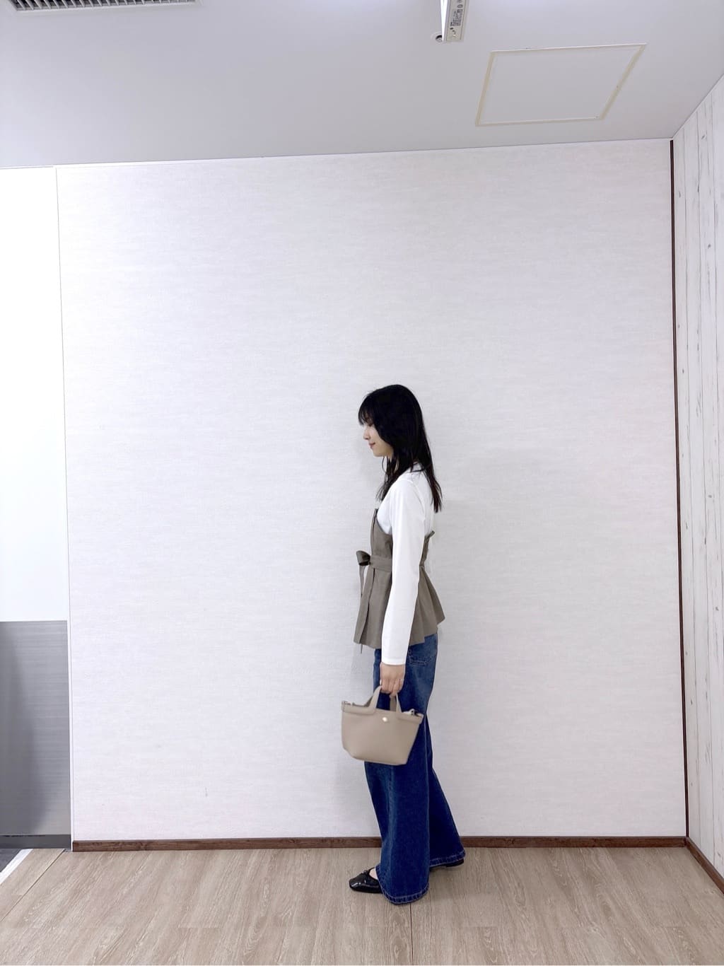 sachikoさんの「OPAQUE.CLIP｜ワイドストレートデニムパンツ【洗濯機OK】《S～LL》」を使ったコーディネート