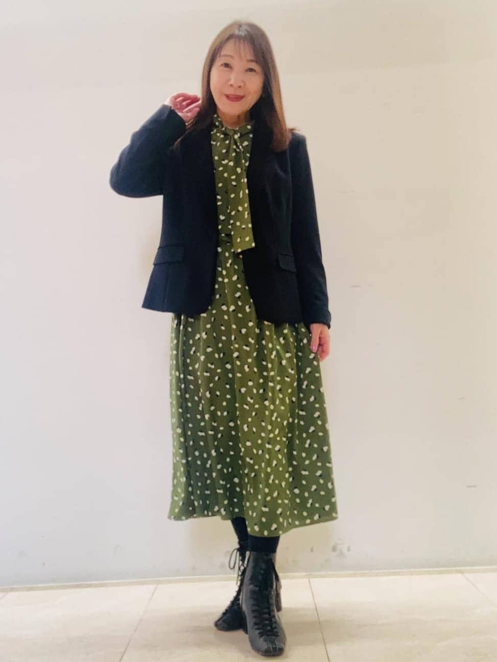 kurodaさんの「Reflect｜【セレモニー／通勤／おでかけに◎】フラワープリントボウタイワンピース」を使ったコーディネート