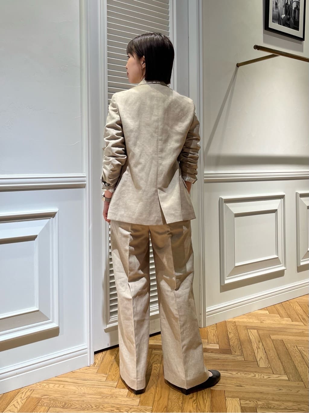 つじ まこさんの「DRESSTERIOR｜【セットアップ可】リネンブレンドダブルブレストジャケット」を使ったコーディネート