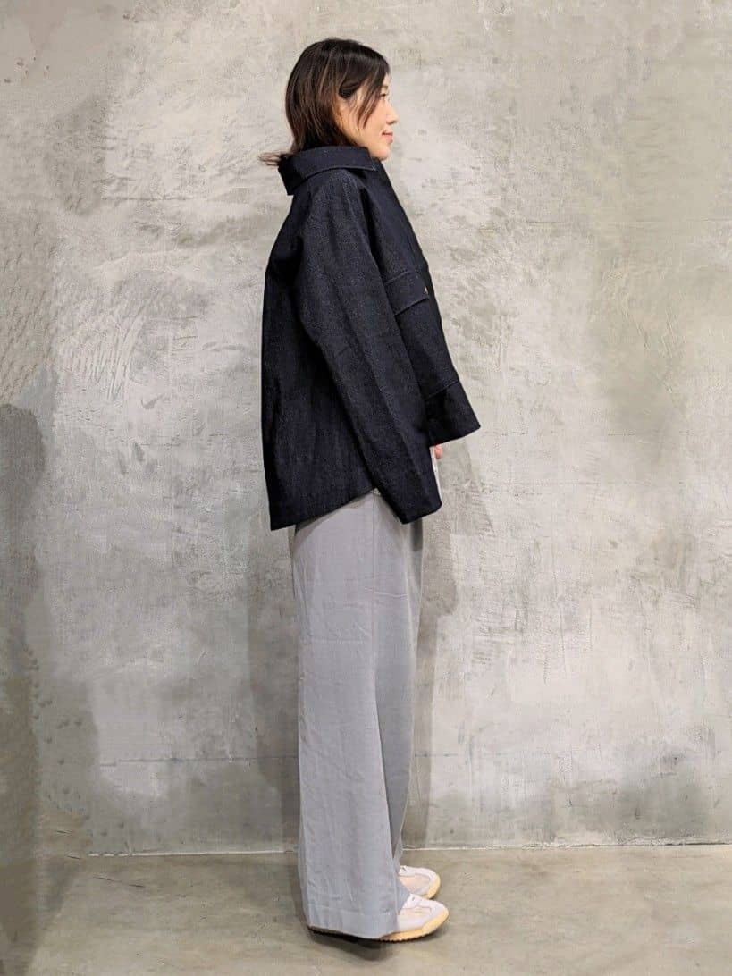  E.Yさんの「THE SHOP TK｜大人かっこいい 軽やかデニム＆チノブルゾン」を使ったコーディネート