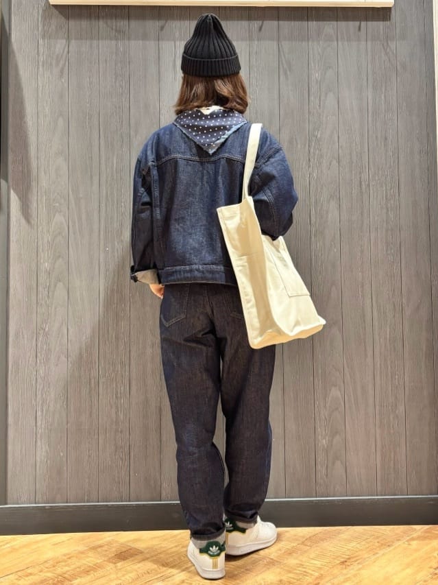 meiさんの「SHOO･LA･RUE｜【SHOO・LA・RUE DENIM】羽織るだけでこなれる　オーバーサイズデニムジャケット」を使ったコーディネート