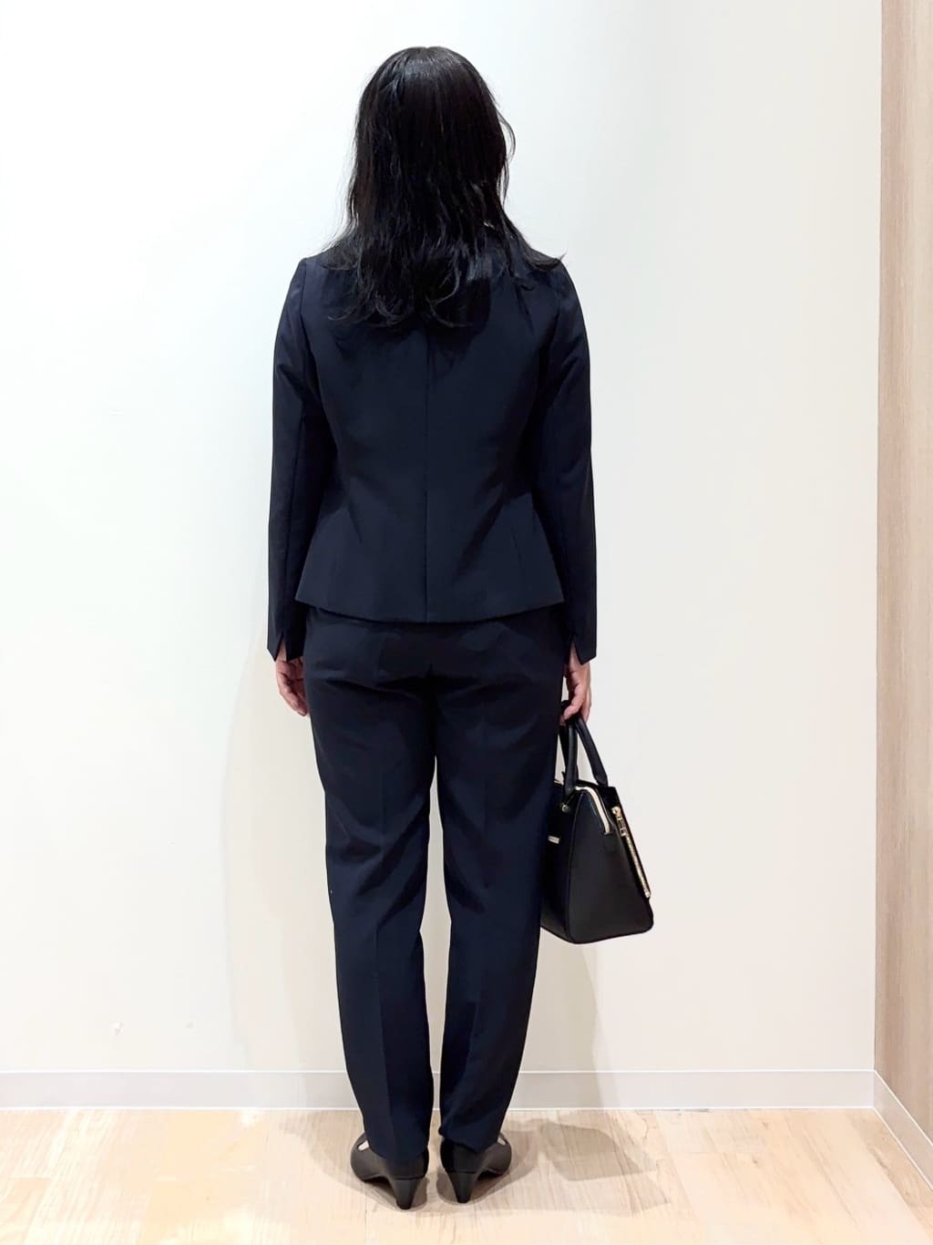 miraiさんの「grove｜【マシンウォッシュ／防シワ/SS-3L】ストレッチノーカラージャケット」を使ったコーディネート