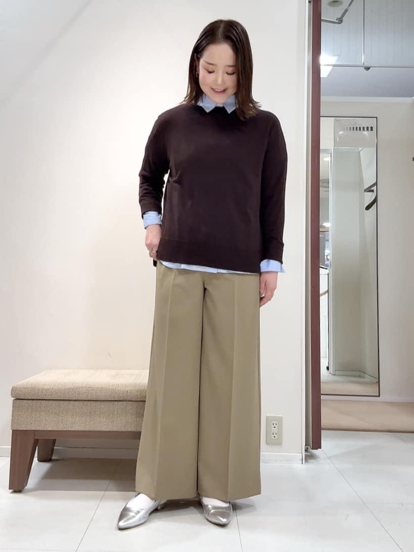 YUIさんの「UNTITLED｜【重ね着レイヤード/スーツブラウス】ファインブロードベーシックシャツ」を使ったコーディネート