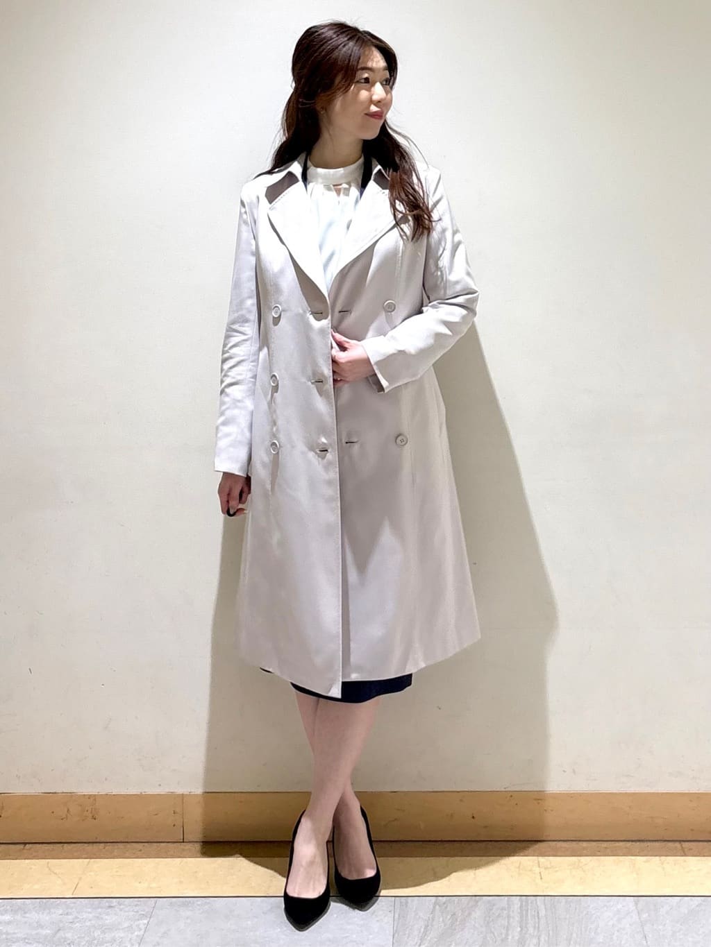 sakiさんの「COUP DE CHANCE｜◆【撥水／通勤】きれいめトレンチコート」を使ったコーディネート