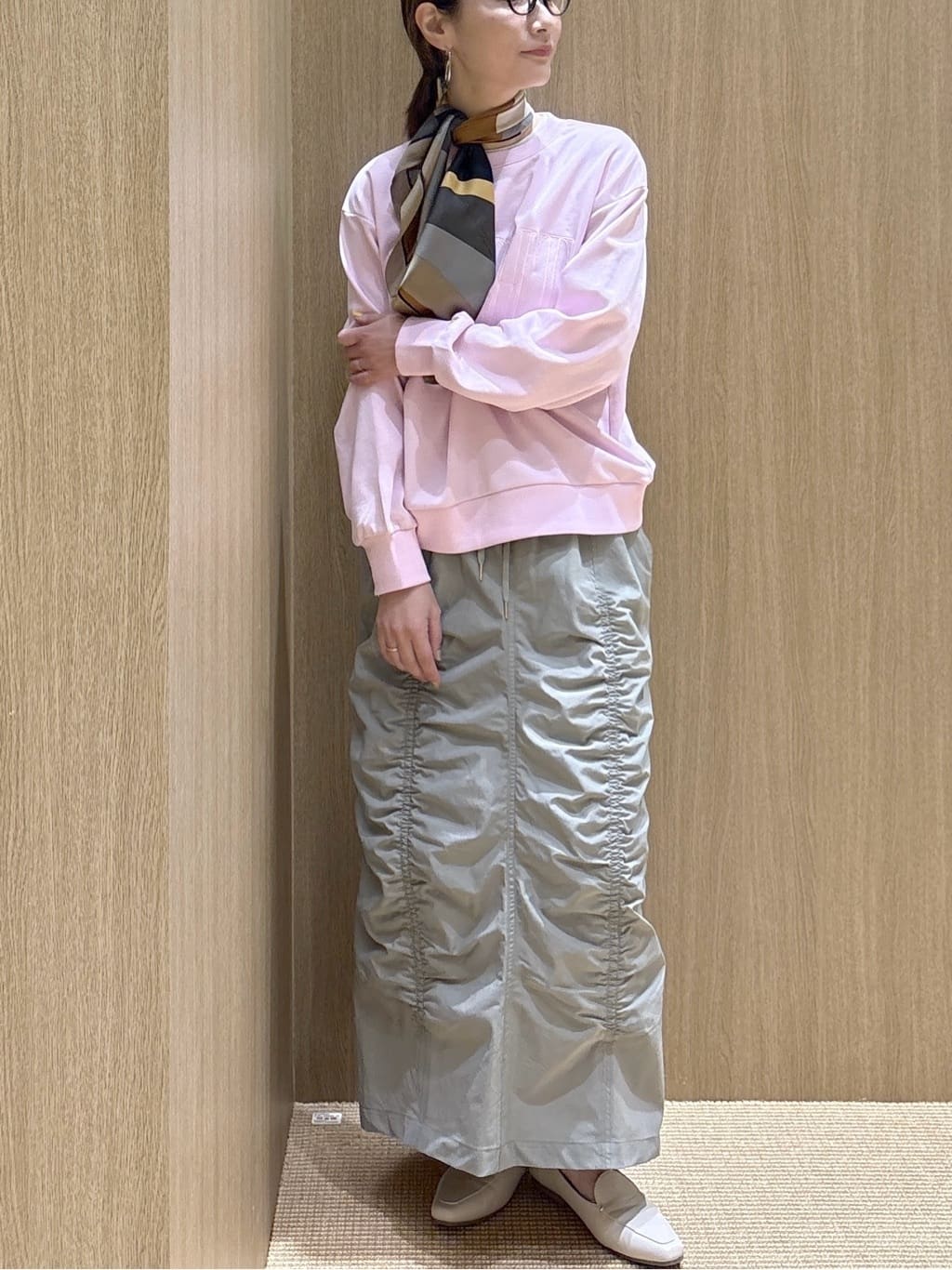 たけねぇさんの「OPAQUE.CLIP｜ロゴ刺繍裏毛トップス【洗濯機OK】」を使ったコーディネート