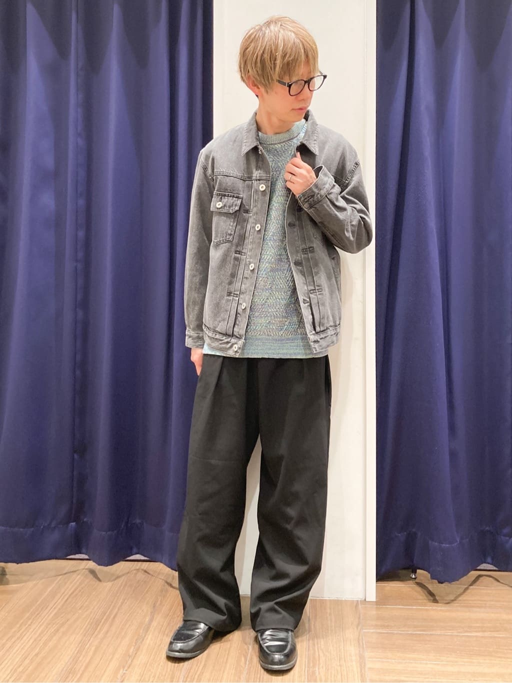 つーじーさんの「THE SHOP TK｜【大人にも取り入れやすい】デニムジャケット セットアップ可/洗濯機OK」を使ったコーディネート