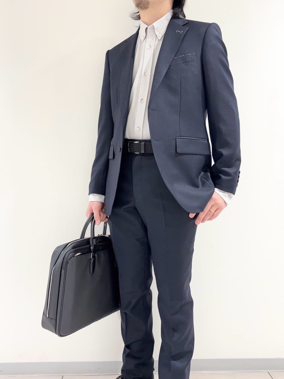 及川さんの「TAKEO KIKUCHI｜【Made in JAPAN】立菱（たてびし）スーツ」を使ったコーディネート