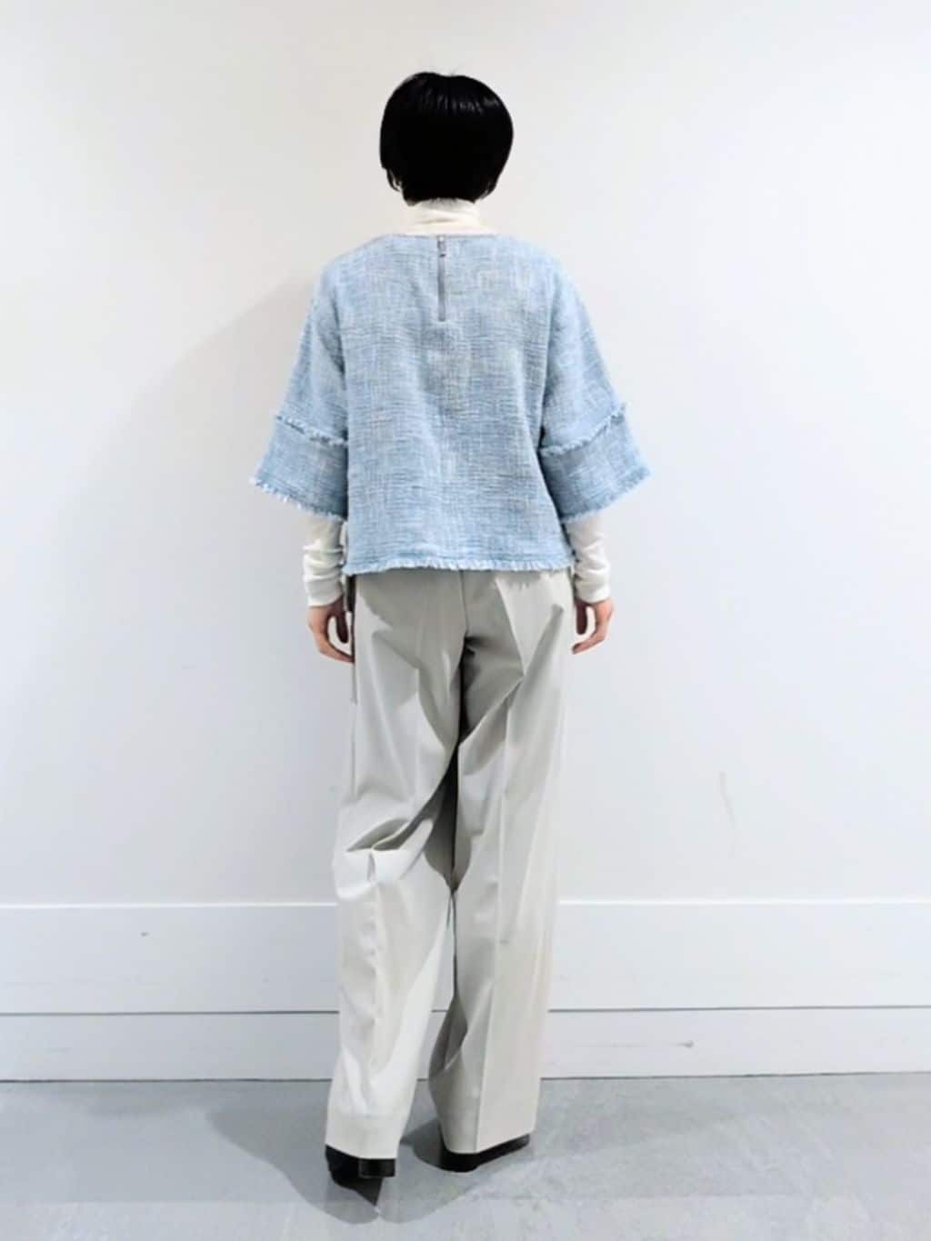 ミズタさんの「UNTITLED｜◆【洗える/レイヤードインナー】ナチュラルテレコハイネックプルオーバー」を使ったコーディネート