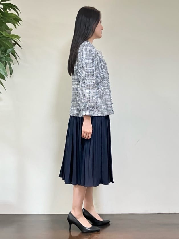 カレンさんの「UNTITLED｜【仕事着/スーツ】ファンシーツイード ジャケット」を使ったコーディネート