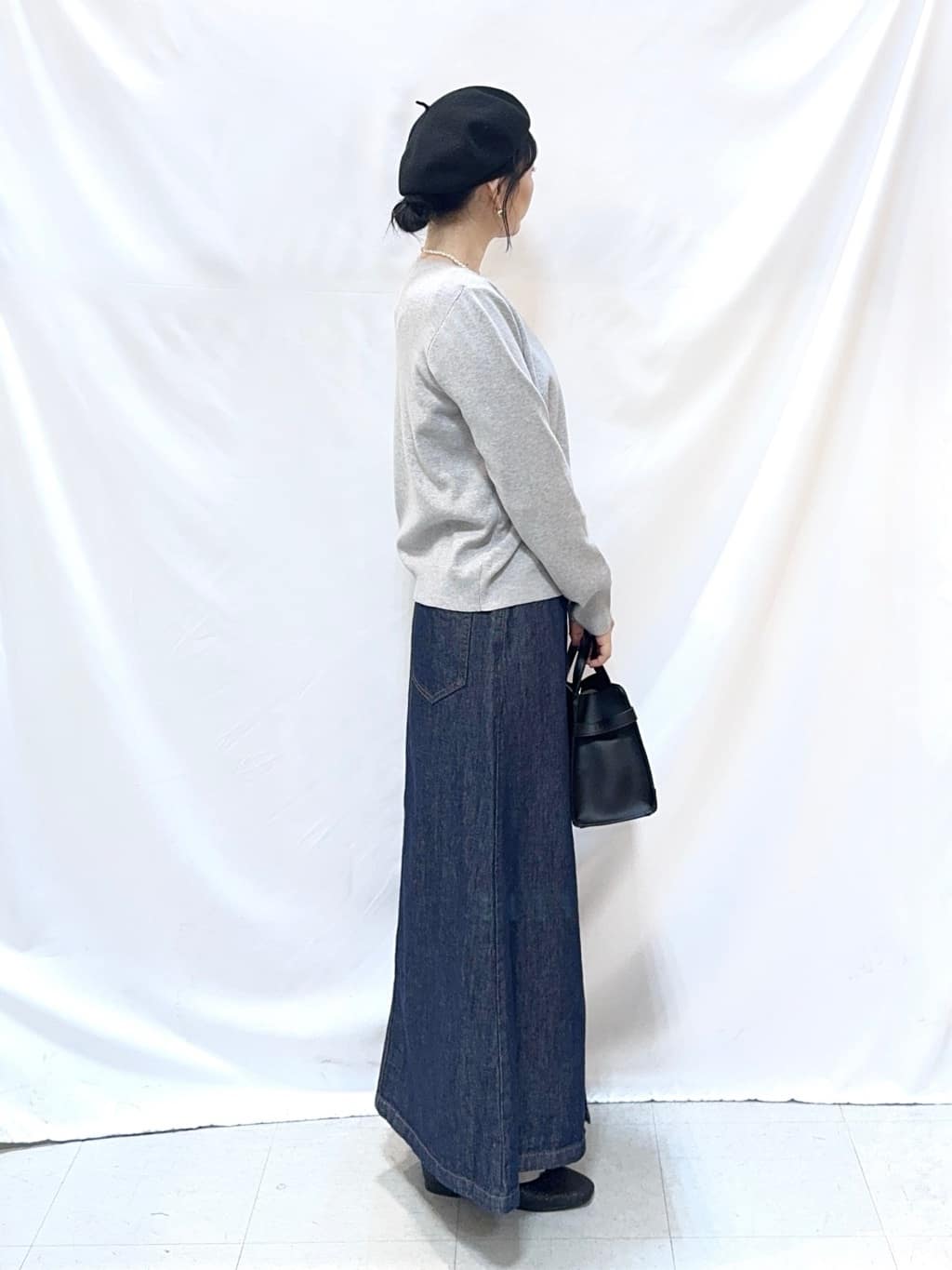 𝐇𝐢𝐫𝐨𝐦𝐢さんの「SHOO･LA･RUE｜【S-LL/洗濯機可】着こなしいろいろ 首元すっきりボートネック ボーダーロンT」を使ったコーディネート