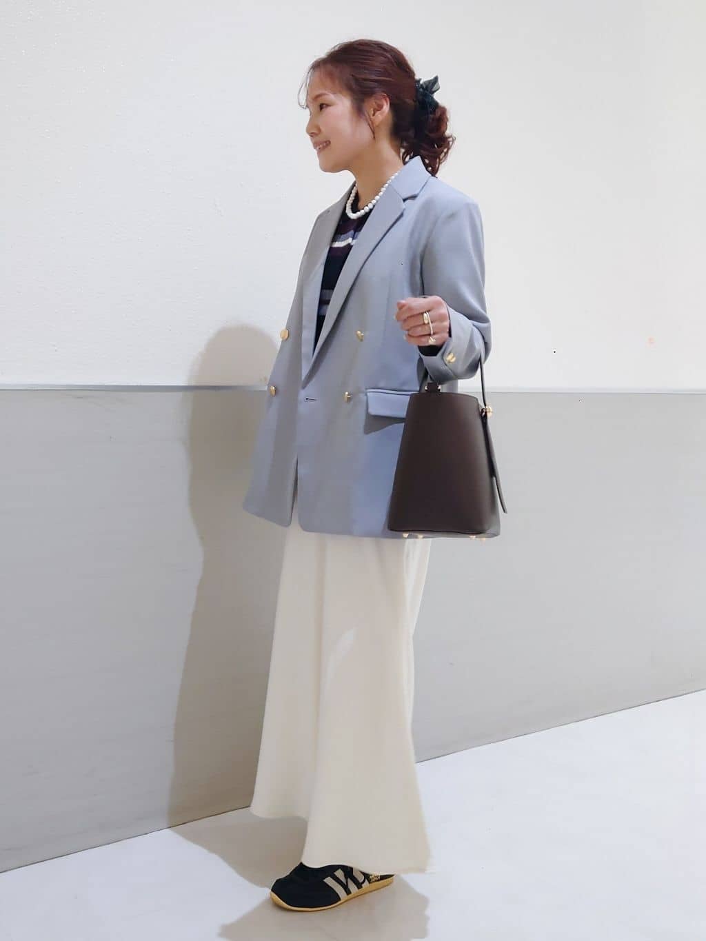 maruさんの「THE SHOP TK｜衿付マルチボーダーニット」を使ったコーディネート