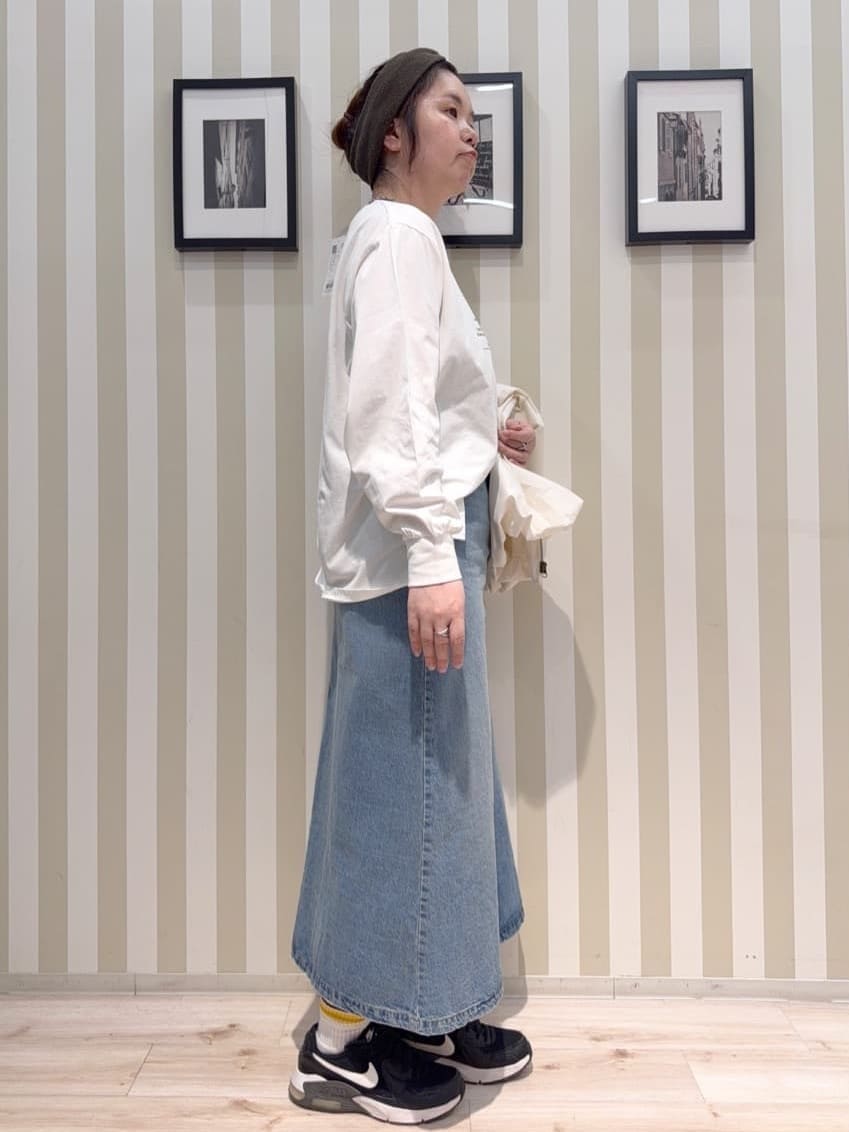 MIYUKIさんの「SHOO･LA･RUE｜【綿100％/S-LL/プチプラ】選べる3柄 プリントアソートロンT」を使ったコーディネート